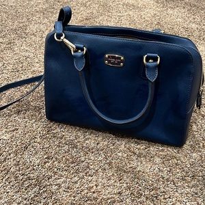 Navy blue Michael Kors purse!!